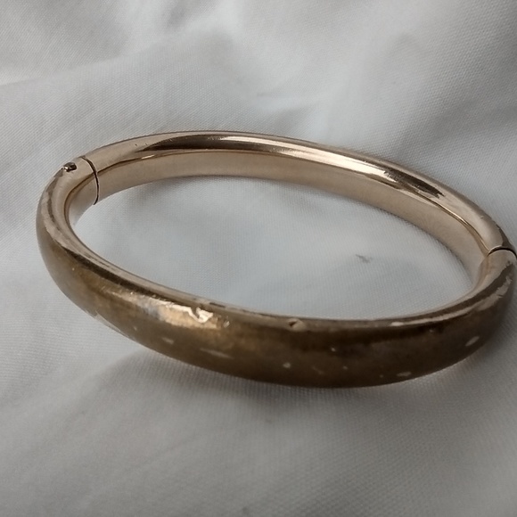 Antique Monogrammed HEJ Floral Golden Cuff Hinged Bracelet By A & Z  1/10 Gold - Picture 9 of 11